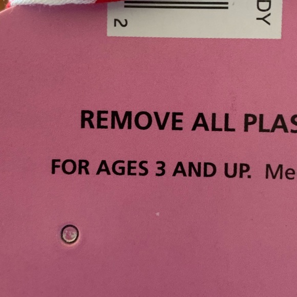 Child’s apron - Picture 2 of 2